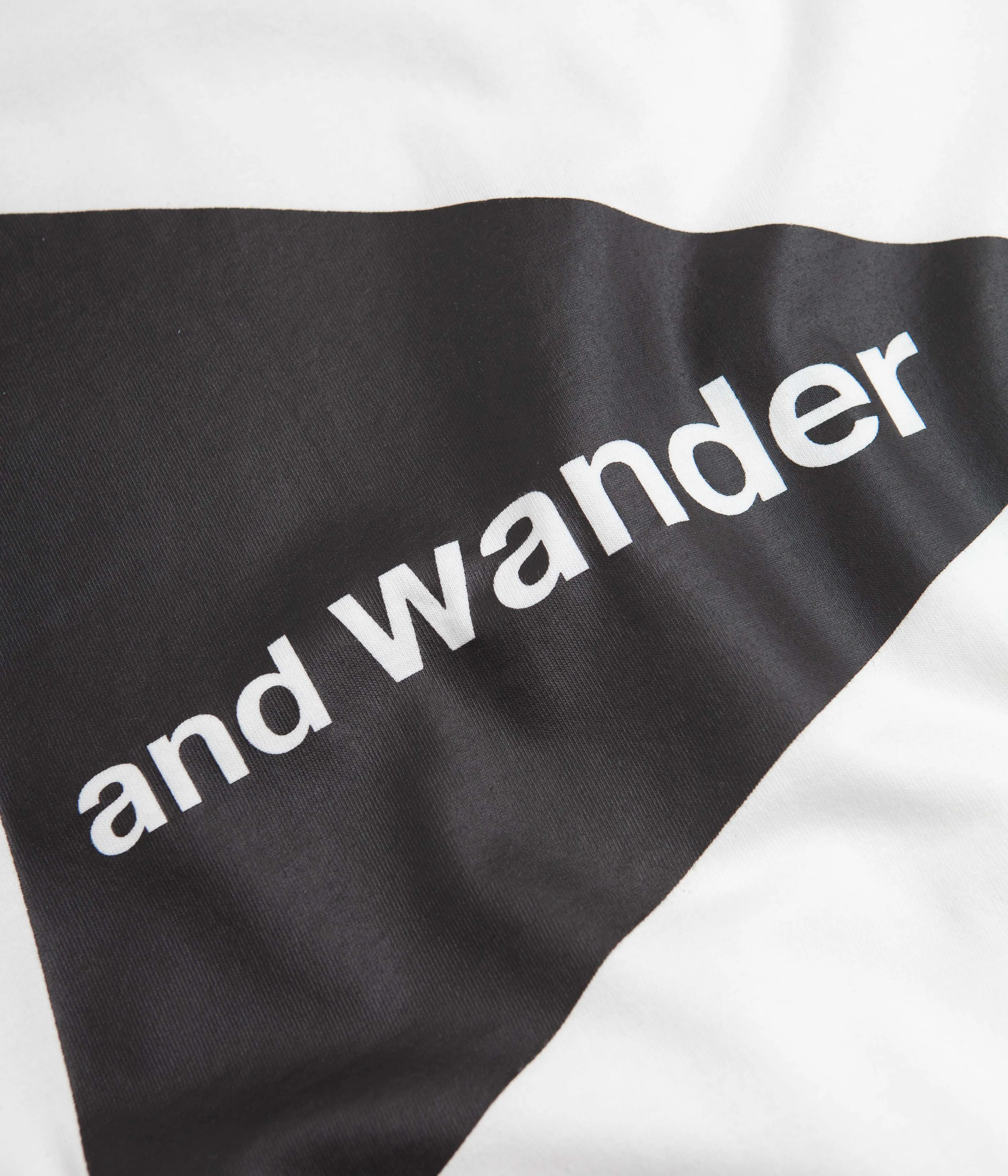 and wander Big Logo T-Shirt - White