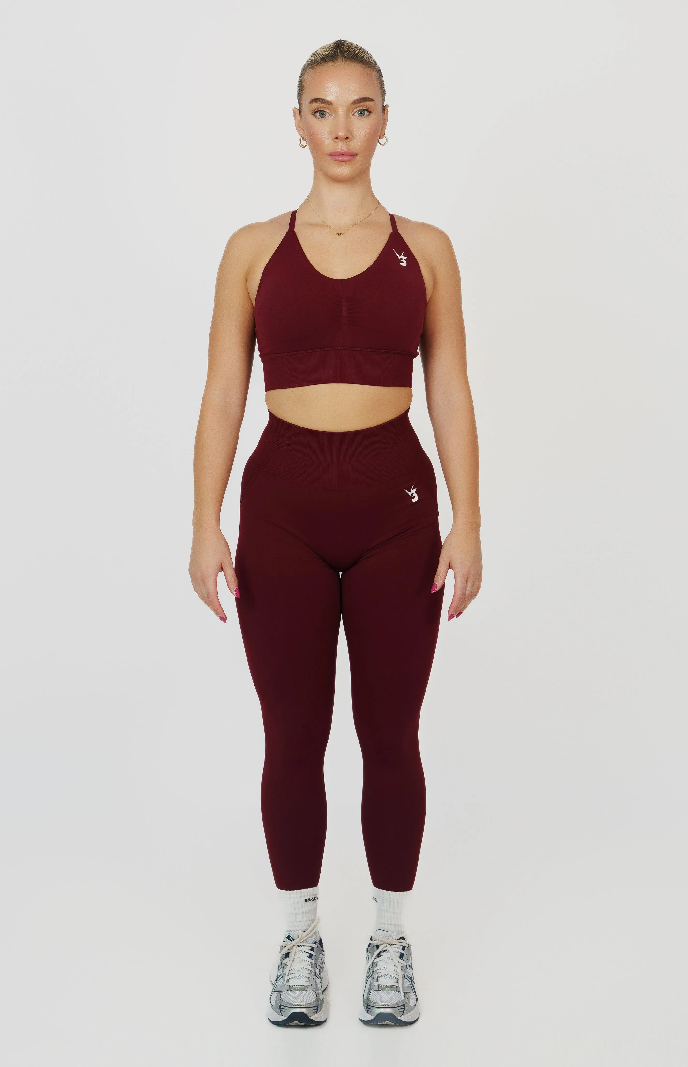 Tempo Seamless Multi-Way Sports Bra - Pomegranate Red